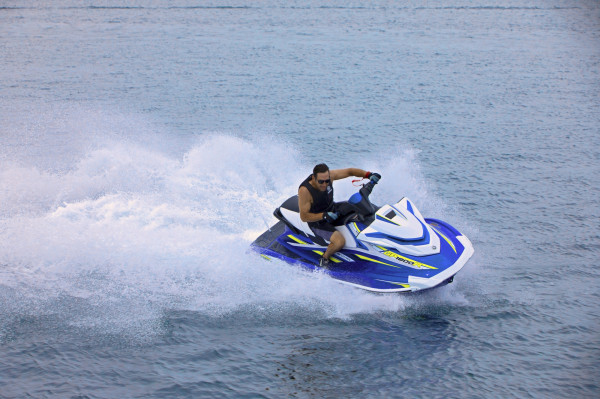 Yamaha GP1800R